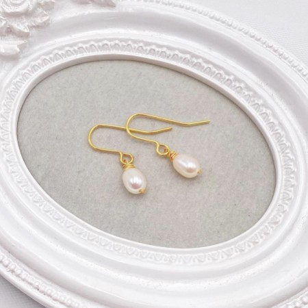 Hermione Harbutt Starlight Gold Pearl Drop Earrings