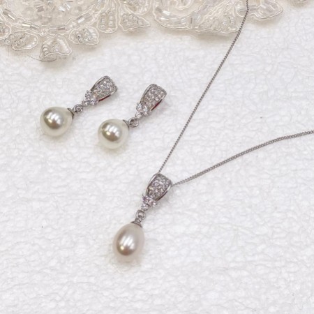 Ivory and Co Serrano Pearl Bridal Jewellery Set