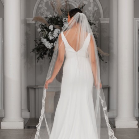 Linzi Jay Single Tier Ivory Cathedral Veil with Beaded Lace Edge V742