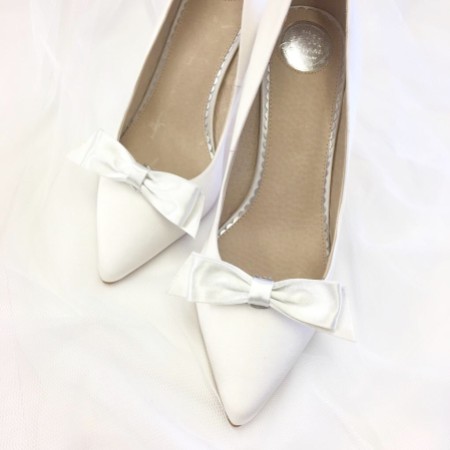 Perfect Bridal Rowan Dyeable Ivory Satin Bow Shoe Clips