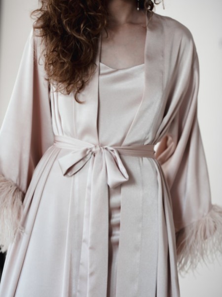Arianna Florence Feather Sleeve Satin Bridal Robe (Coffee)