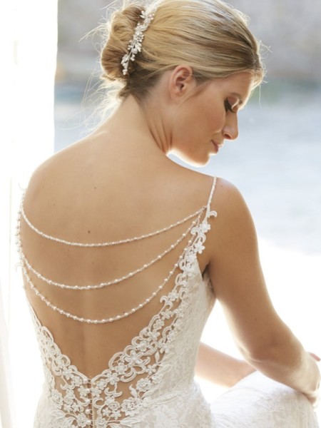 back jewelry wedding dress