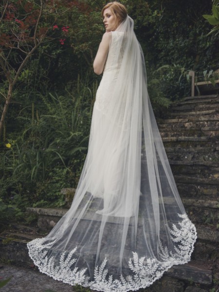 Joyce Jackson Camden Floral Embellished Veil