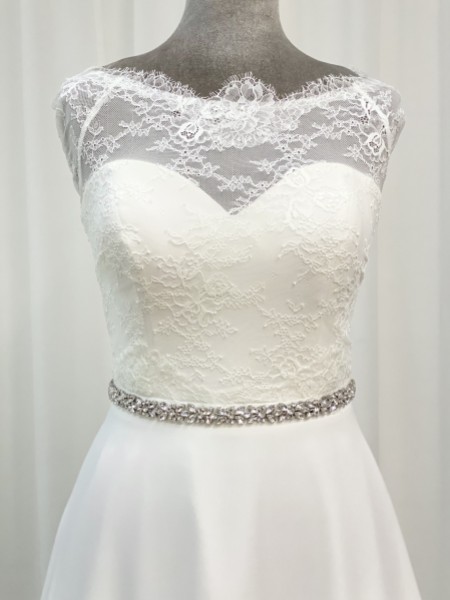 Perfect Bridal Gabrielle Slim Crystal Embellished Wedding Belt