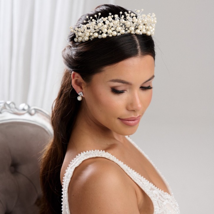 Arianna Mira Statement Tiara en perles et cristal AR613