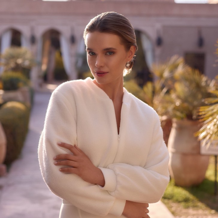 Bianco Ivory Cashmere Effect Knitted Bridal Jacket E497