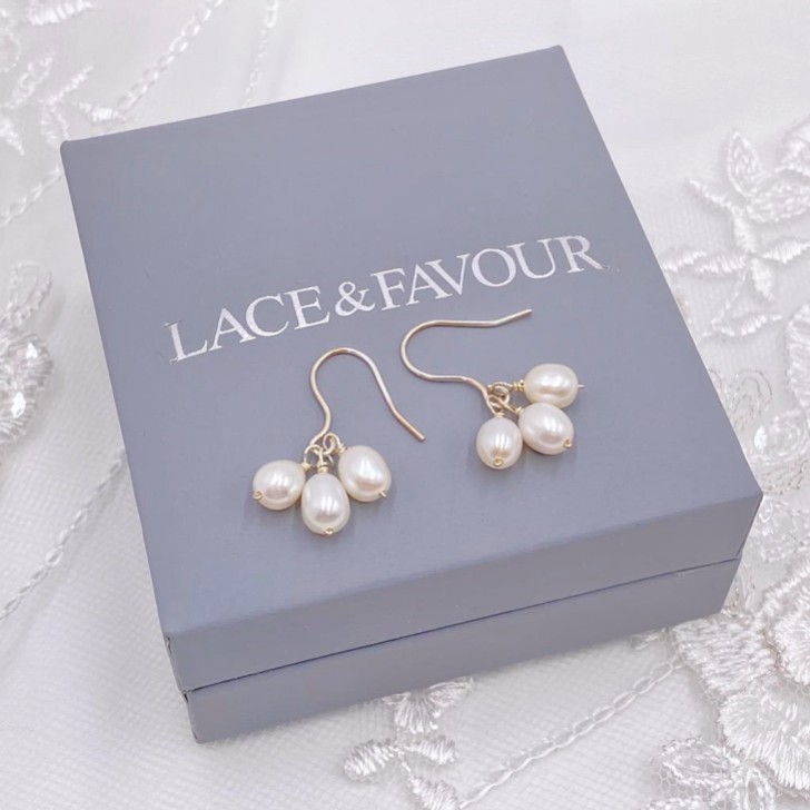 Boucles d'oreilles Kelani en perles d'eau douce