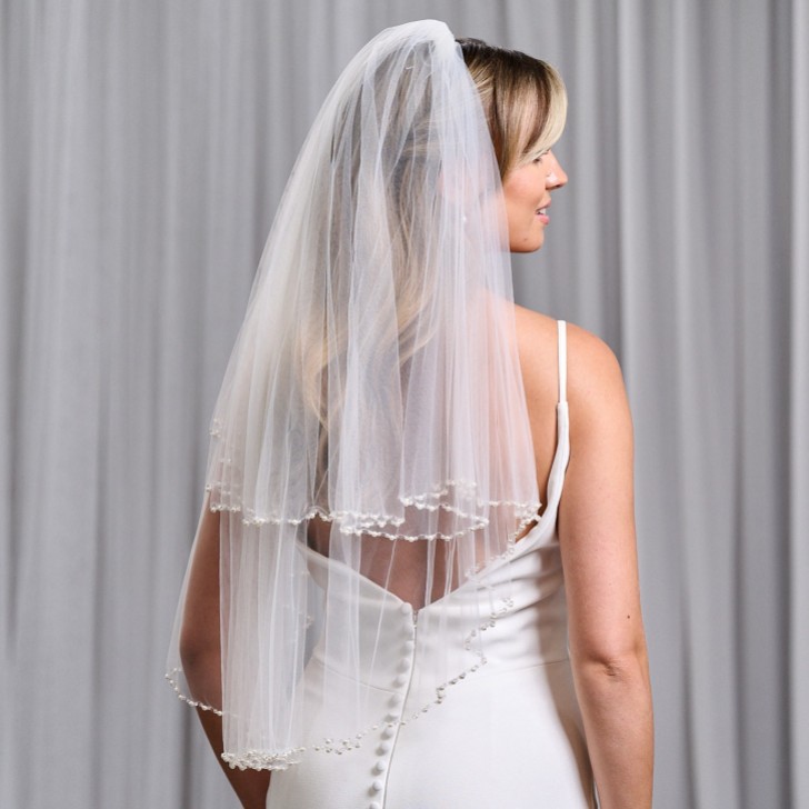 Charleston Ivory, voile coudé à deux étages, bordé de perles et de diamants