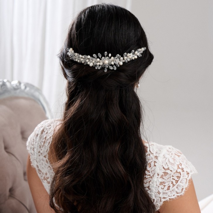 Copricapo da sposa Annie con perle e cristalli a grappolo