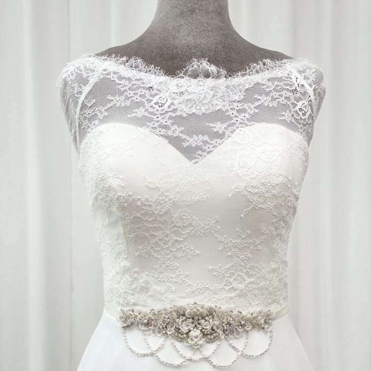 Darlington Verzierter Floraler Brautgürtel mit Perlenvorhängen