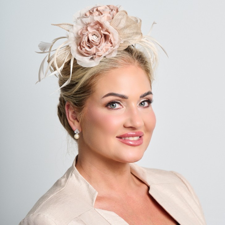 Fascinateur de mariage en plumes florales champagne