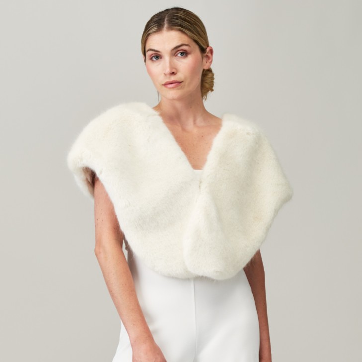 Helen Moore Ivory Vintage Faux Fur Bridal Shawl