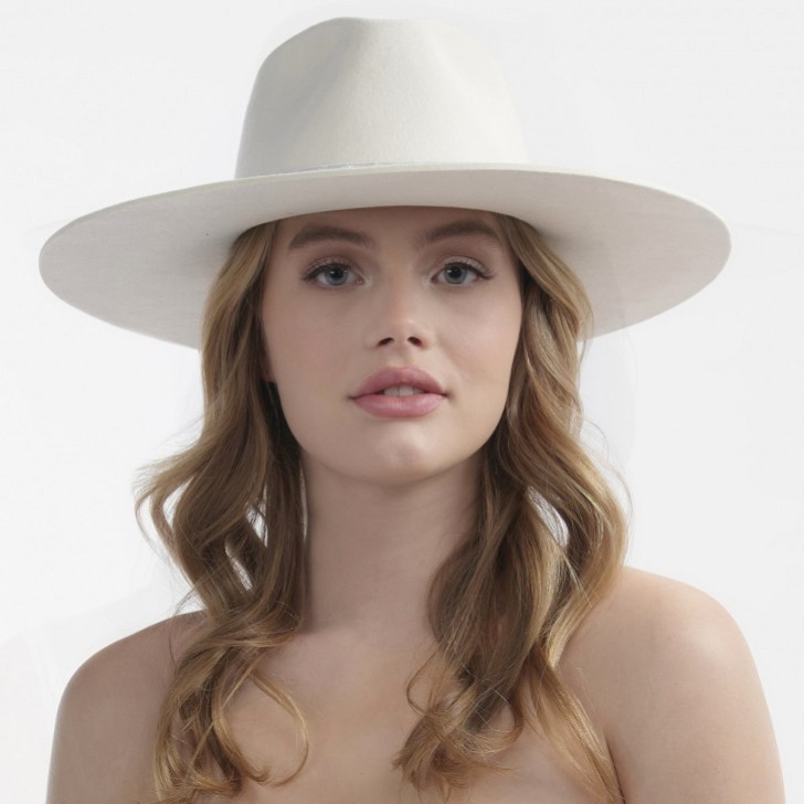 Holly Ivory Cowboy Style Bridal Hat