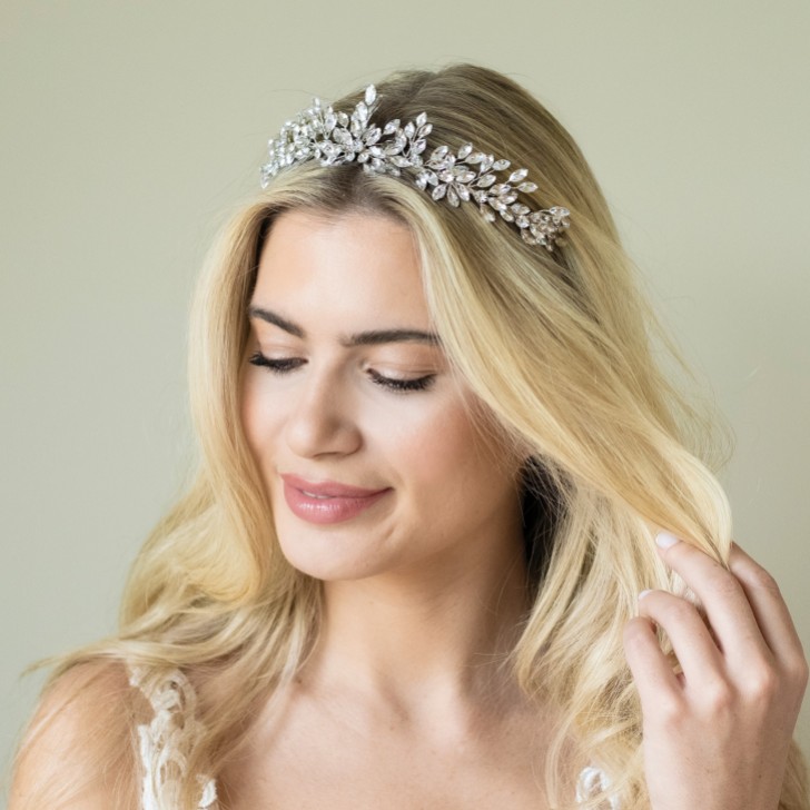 Ivory and Co Tiara a stella di cristallo scintillante Winterstar