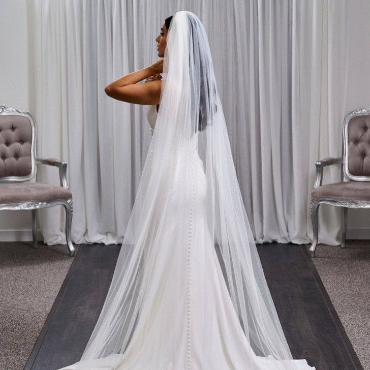 Kensington Voile de tulle italien à un étage avec motifs de dentelle ornés