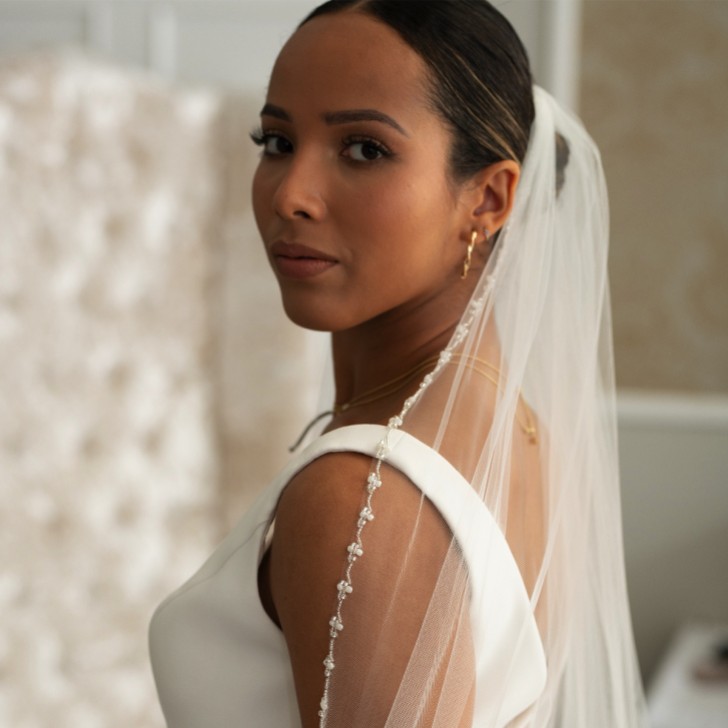 Linzi Jay Single Tier Veil with Pearl and Beaded Edge TLV8500