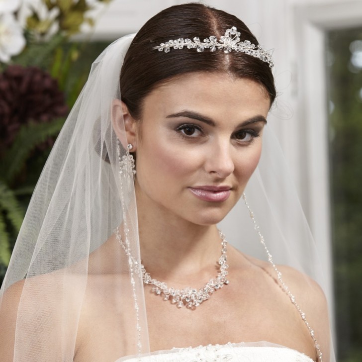 Linzi Jay Single Tier Veil with Pearl and Beaded Edge TLV8501