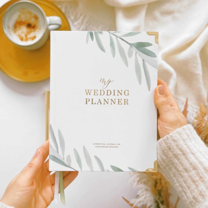 Olive Leaves Luxury Wedding Planner Book mit vergoldeten Rändern