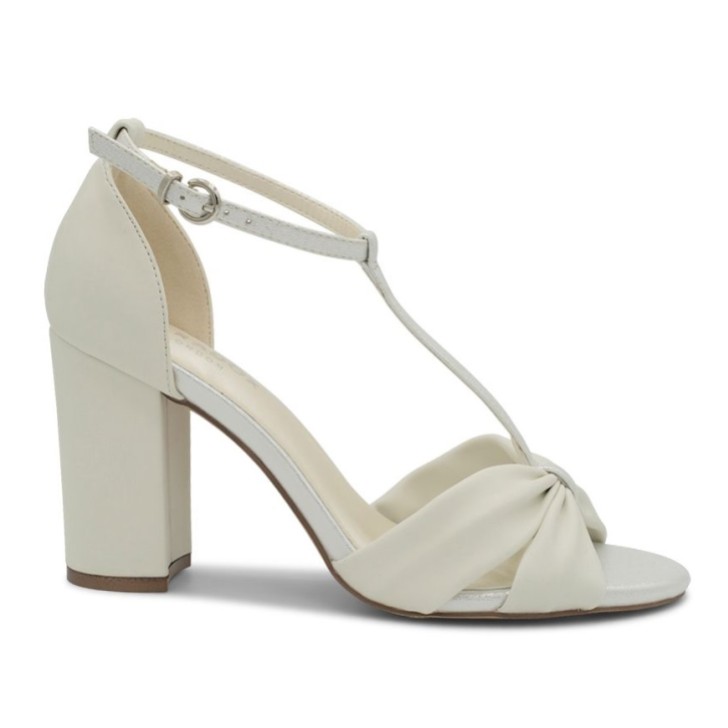 Paradox London Indiana Ivory Faux cuir Block Heel T-Bar Sandals