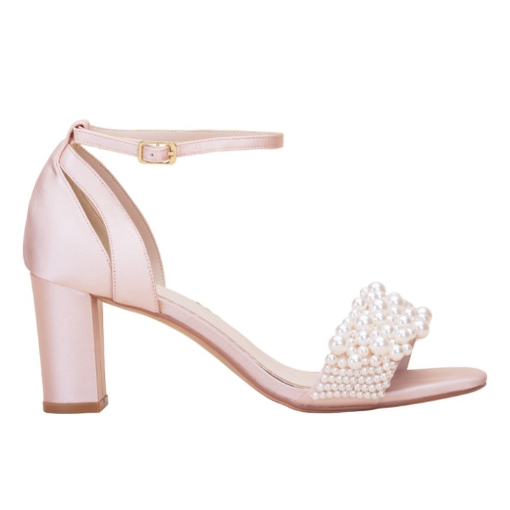 Perfect Bridal Carrie Blush - Sandali con tacco a blocco in raso e perle