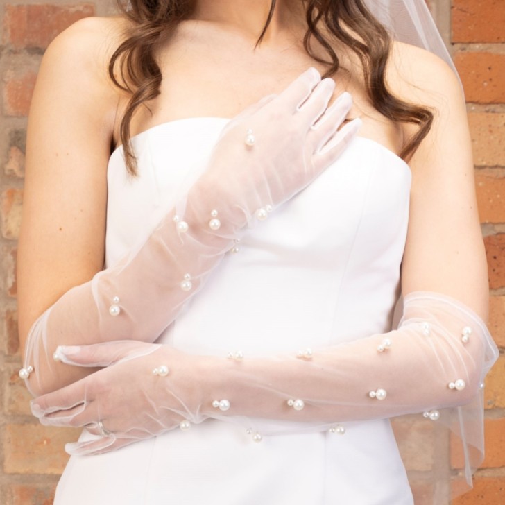 Perfect Bridal Elfenbeinfarbene, durchsichtige, ellbogenlange Perlenhandschuhe