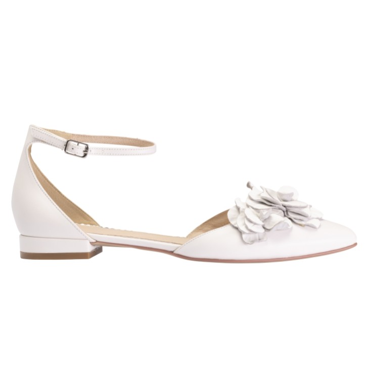 Perfect Bridal Roma Elfenbeinfarbenes Leder Floral Knöchelriemen Flats