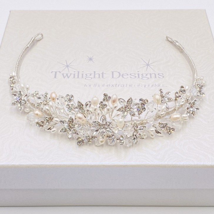Tahlia Süßwasserperle, Diamanten Blumen und Kristall Tiara