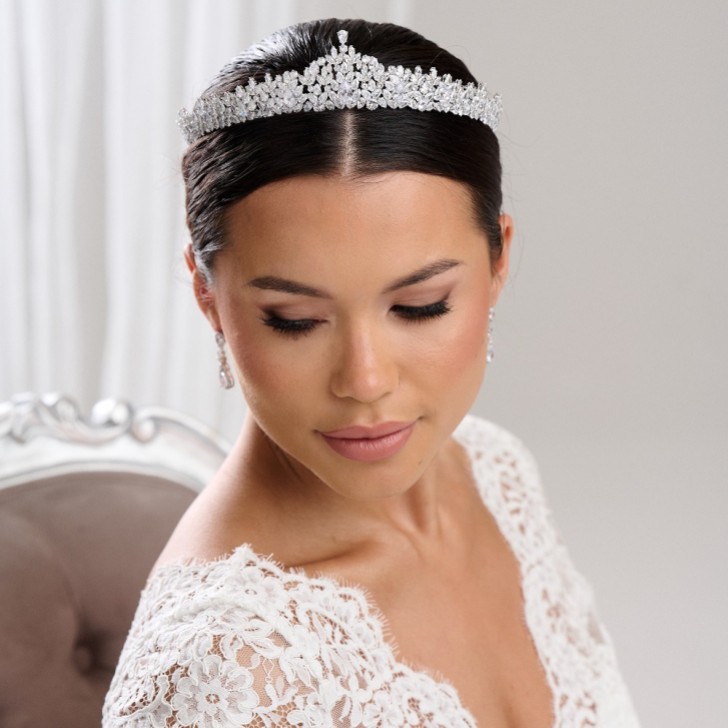 Tiara da sposa classica con lampadario in zirconia cubica