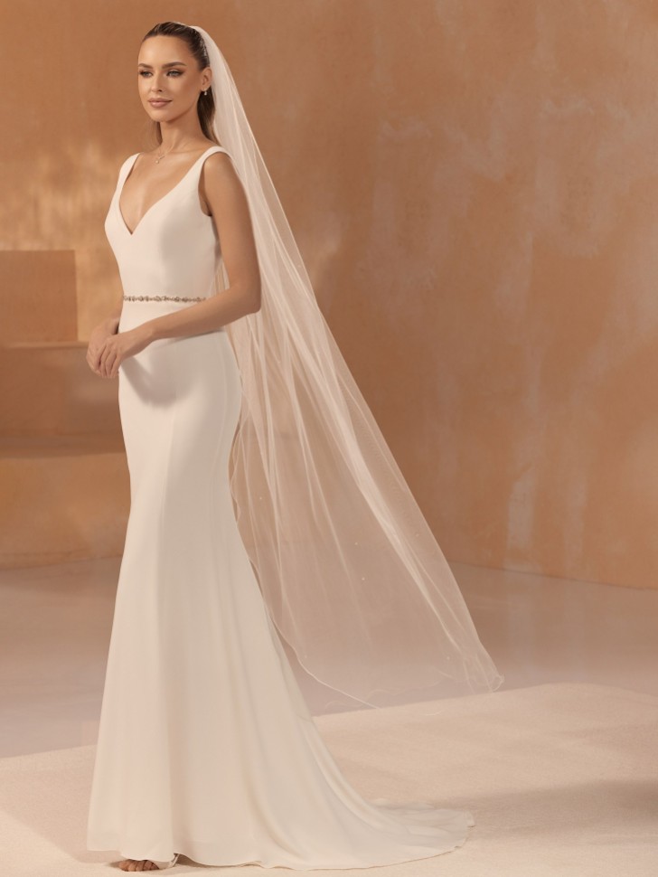 Bianco Ivory Single Tier Scattered Pearl Waltz Length Veil with Corded Edge S476