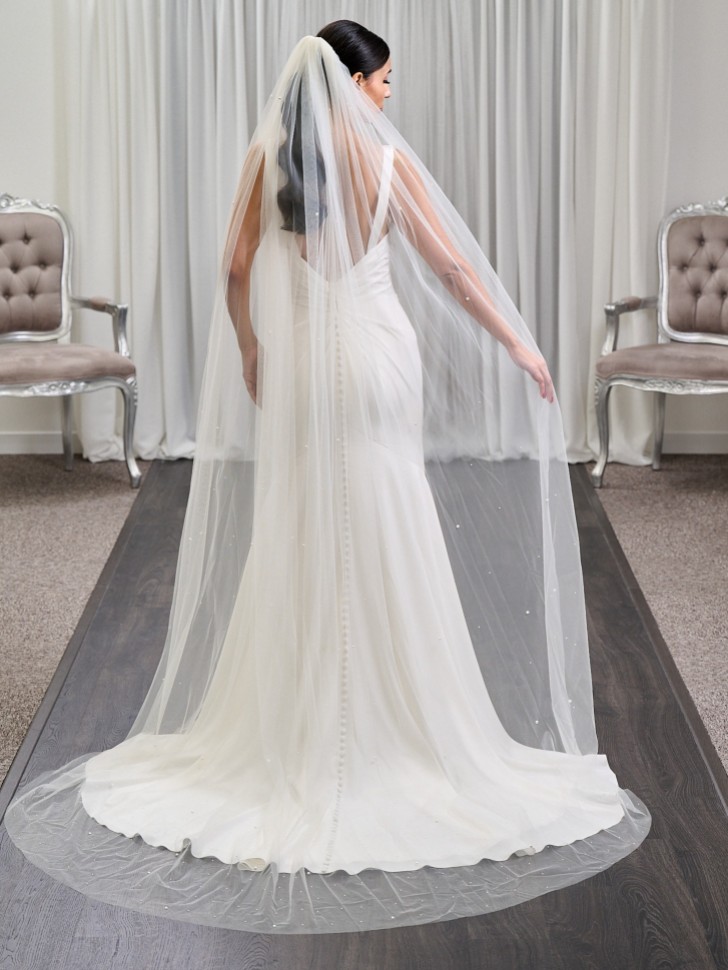 Chelsea Single Tier Italian Tulle Scattered Pearl Veil