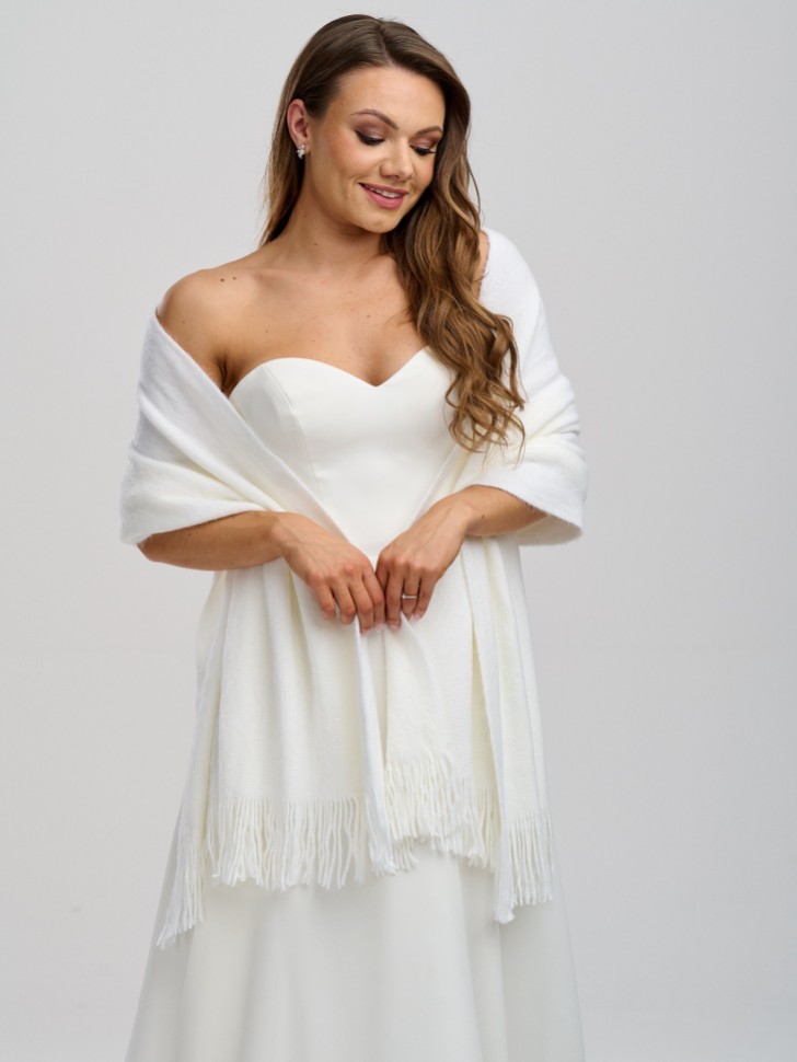 Katya Ivory Knitted Wedding Shawl with Fringe