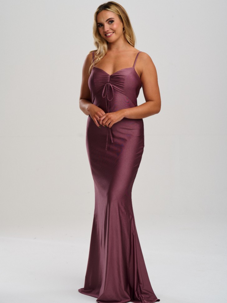 Linzi Jay Robe de bal de fin d'année ajustée en satin extensible et nouée sur le devant