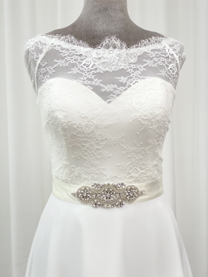 Perfect Bridal Ceinture de robe Isla Floral en cristal, perles et perles