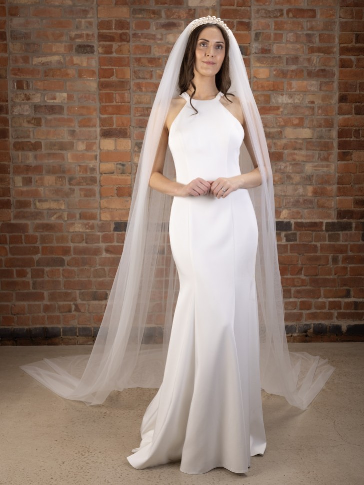 Perfect Bridal Ivory Single Tier Plain Cathedral Veil with Cut Edge