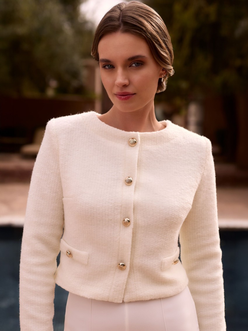 Fotograf: Bianco Ivory Knitted Button Down Bridal Jacket E494