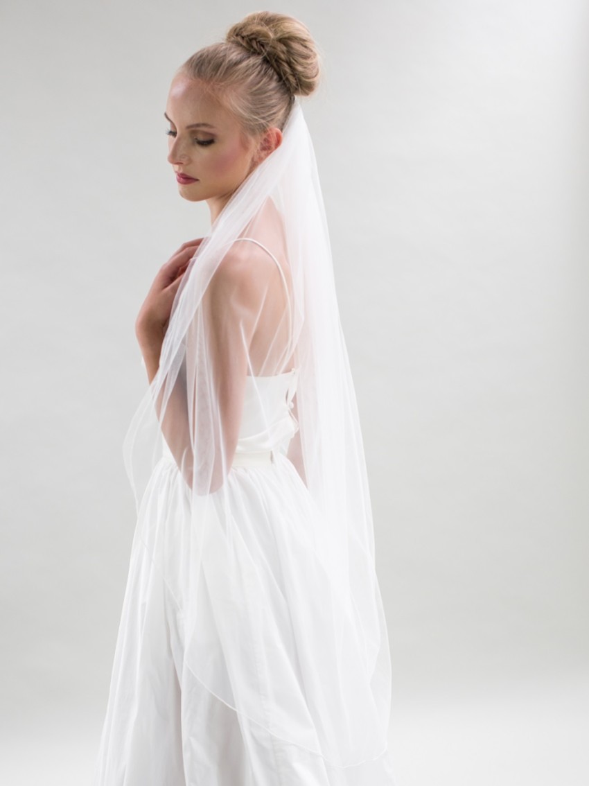 Photograph: Joyce Jackson Voile de tulle Maine à un seul étage avec bord en crayon