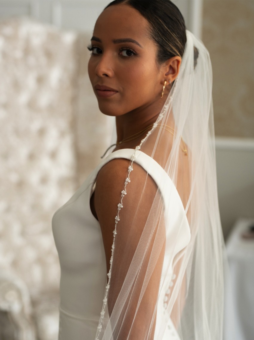 Photograph: Linzi Jay Single Tier Veil with Pearl and Beaded Edge TLV8500