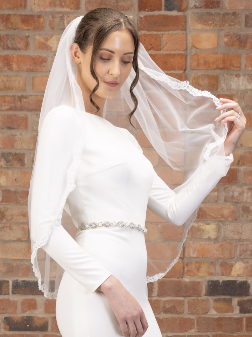 Photograph: Perfect Bridal Ivory Single Tier Narrow Corded Lace Short Veil