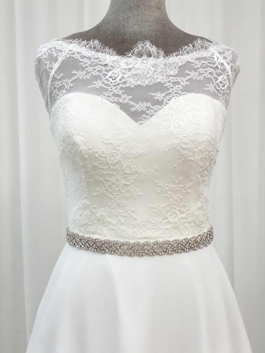 Photograph: Perfect Bridal Josefina Sparkly Crystal Wedding Belt