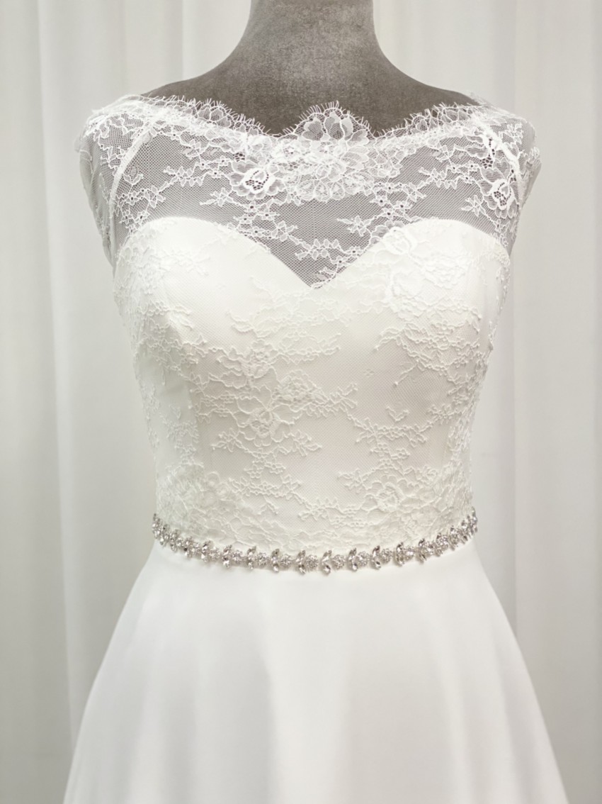 Photograph: Perfect Bridal Leona Fine Diamante Wedding Belt