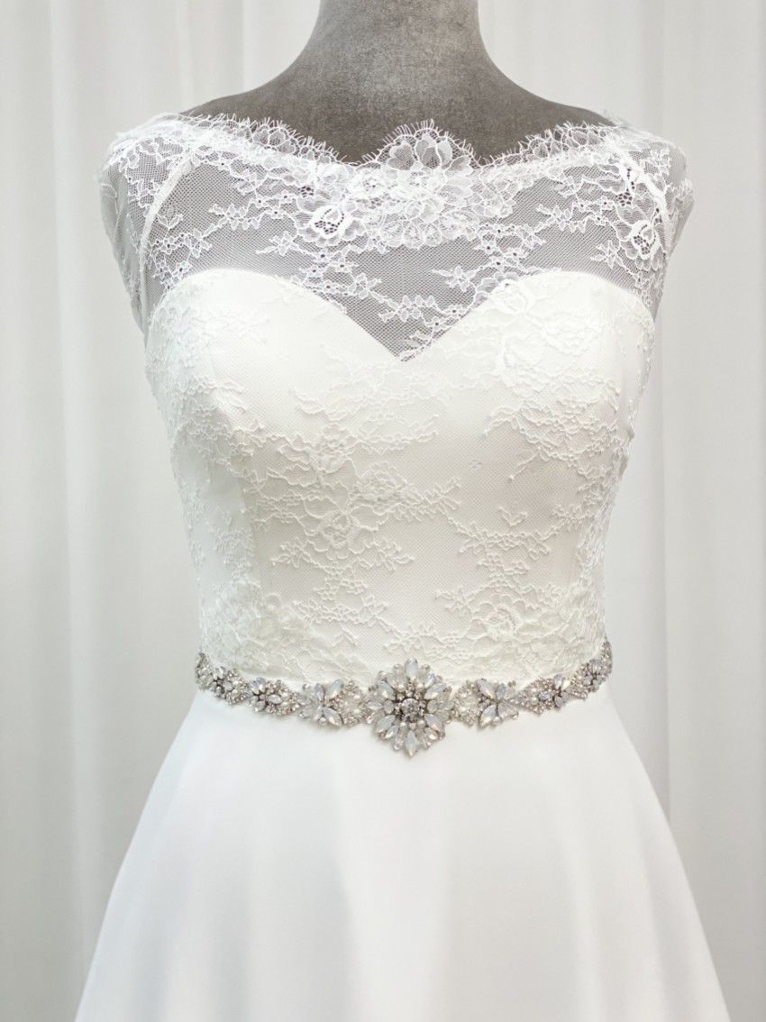 Ivory Pearl and Crystal Wedding Dress Sash Belt