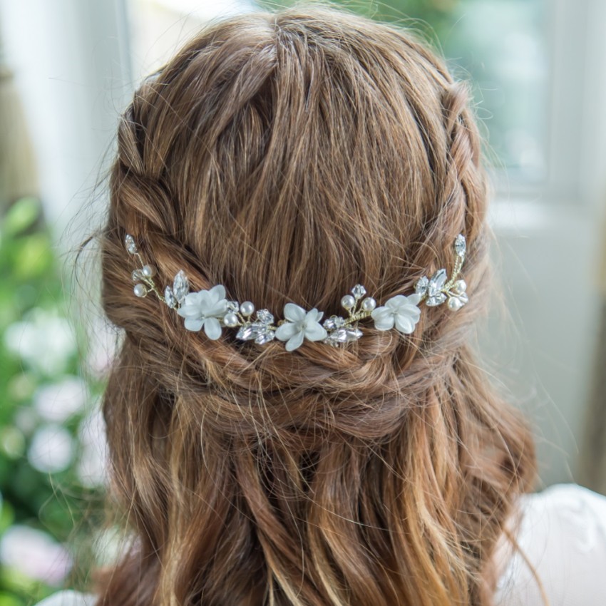 Photograph: Arianna Floral Bridal Hair Vine on Comb AR531