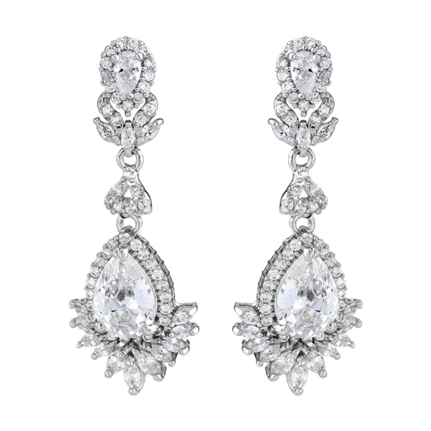 Photograph: Boucles d'oreilles de mariage avec chandelier en cristal Great Gatsby