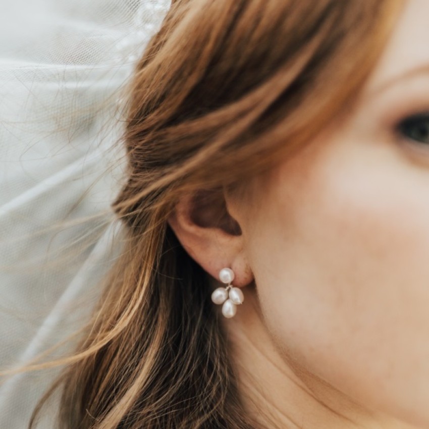 Photograph: Hermione Harbutt Boucles d'oreilles en perles d'eau douce Kensington