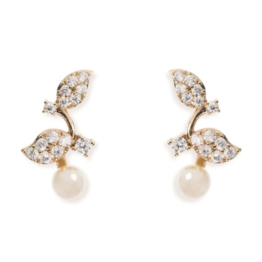 Photograph: Ivory and Co Boucles d'oreilles mariage Aphrodite feuilles de cristal et perles (or)