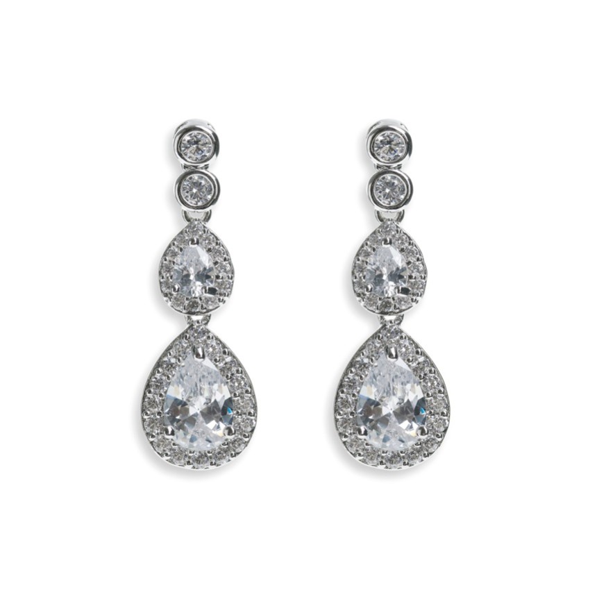 Photograph: Ivory and Co Boucles d'oreilles mariage en cristal de Sorbonne