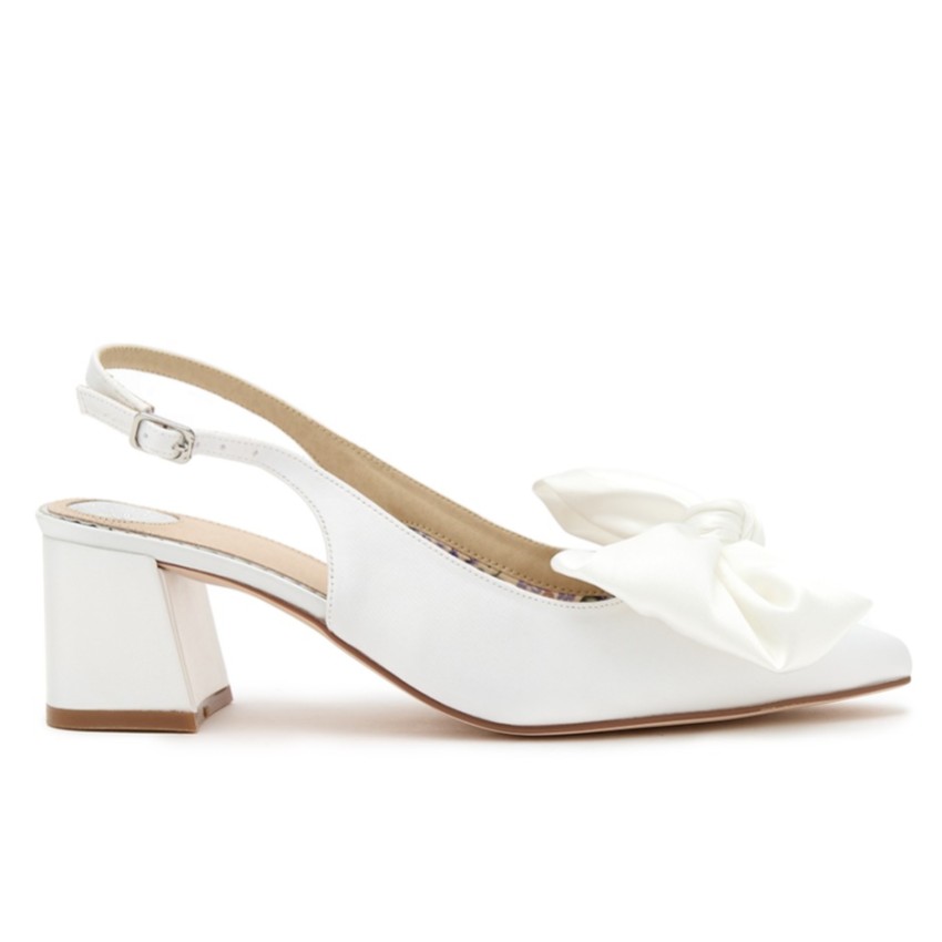 Fotograf: Perfect Bridal Luella Elfenbein Satin Schleife Blockabsatz Slingbacks (Weite Passform)