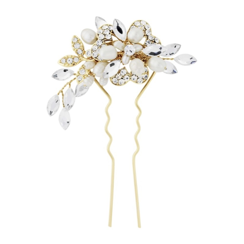 Photograph: SassB Marcia Luxe Freshwater Pearl Wedding Hair Pin (Gold)